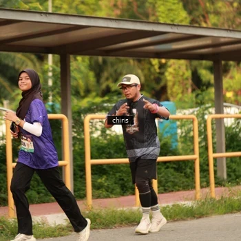 Runner Photo 8211013