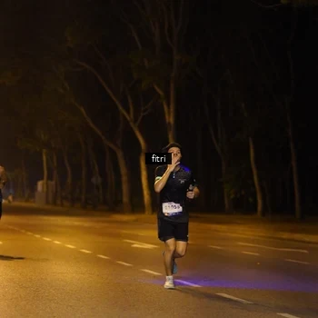 Runner Photo 8211014