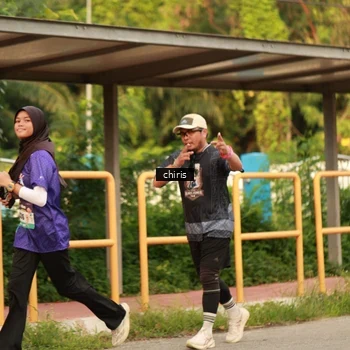 Runner Photo 8211028