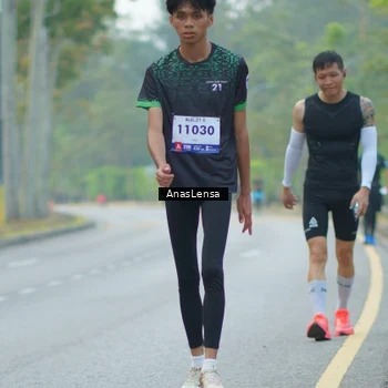 Runner Photo 8211031