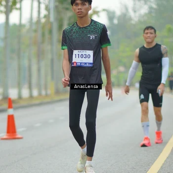 Runner Photo 8211047