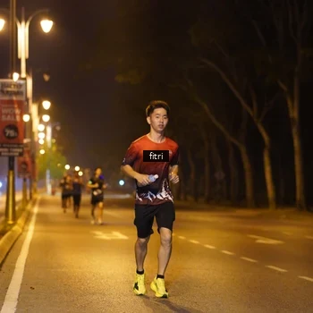 Runner Photo 8211049