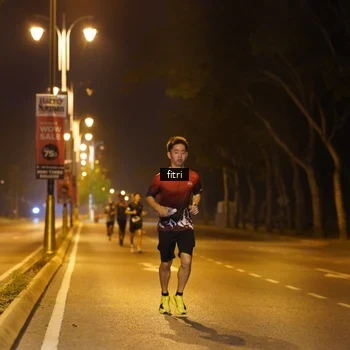 Runner Photo 8211053