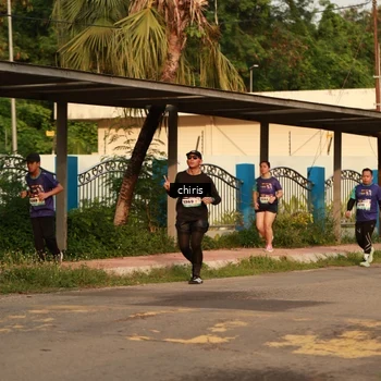 Runner Photo 8211060