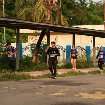 Runner Photo 8211073
