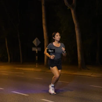 Runner Photo 8211074