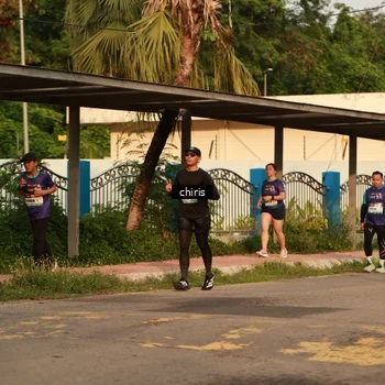 Runner Photo 8211082