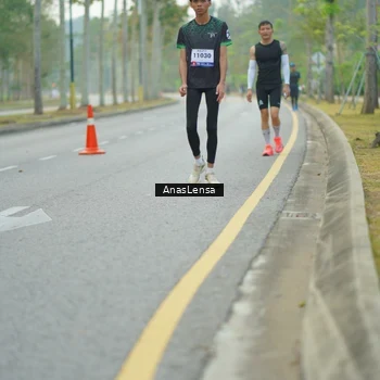 Runner Photo 8211090