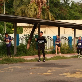 Runner Photo 8211097