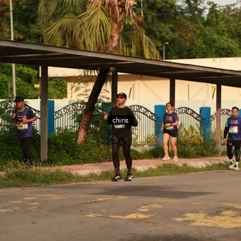 Runner Photo 8211107
