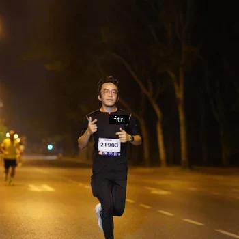 Runner Photo 8211146