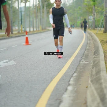 Runner Photo 8211189