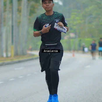Runner Photo 8211363