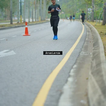 Runner Photo 8211375