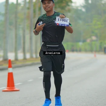 Runner Photo 8211379