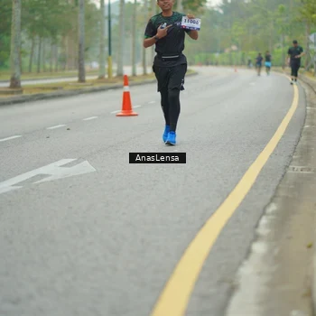 Runner Photo 8211387