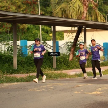 Runner Photo 8211395