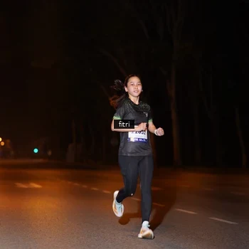 Runner Photo 8211400