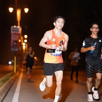 Runner Photo 8211424