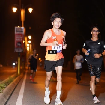 Runner Photo 8211428