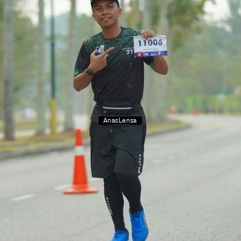 Runner Photo 8211438