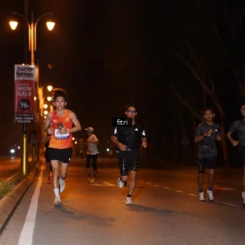 Runner Photo 8211445