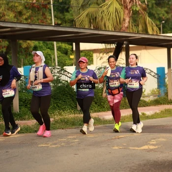 Runner Photo 8211535