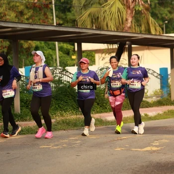 Runner Photo 8211536