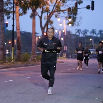 Runner Photo 8211546