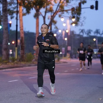 Runner Photo 8211576