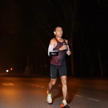 Runner Photo 8211578