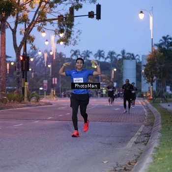 Runner Photo 8211582