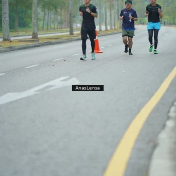 Runner Photo 8211657