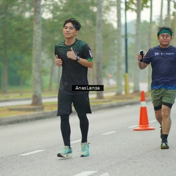 Runner Photo 8211667