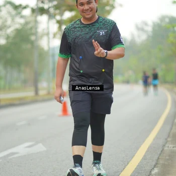Runner Photo 8211673