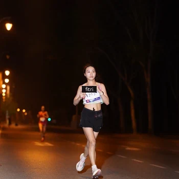 Runner Photo 8211690
