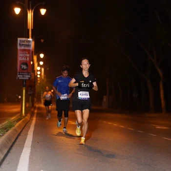 Runner Photo 8211694