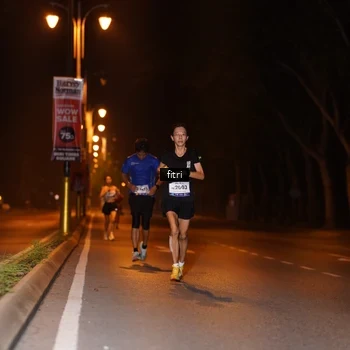Runner Photo 8211698