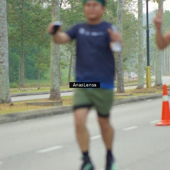 Runner Photo 8211724