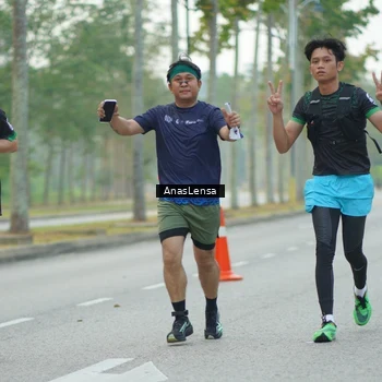 Runner Photo 8211735