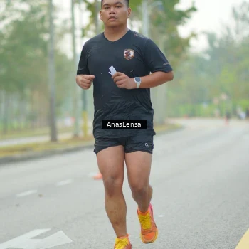 Runner Photo 8211898