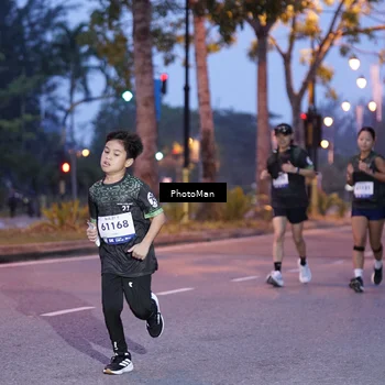 Runner Photo 8211931