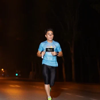 Runner Photo 8211998