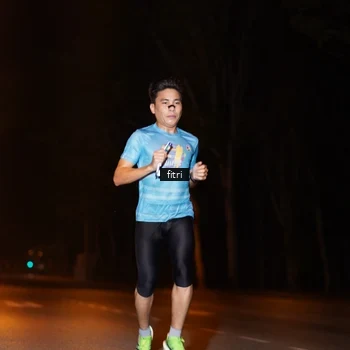 Runner Photo 8212001