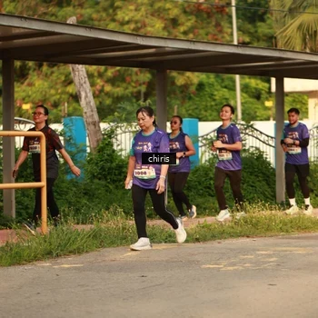 Runner Photo 8212033