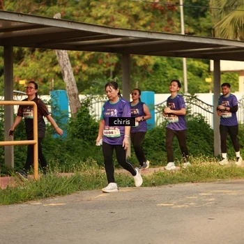 Runner Photo 8212034