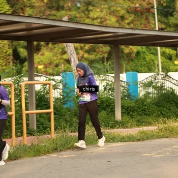 Runner Photo 8212054