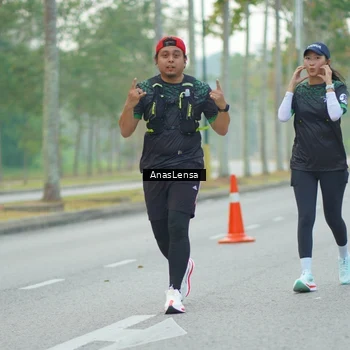 Runner Photo 8212062