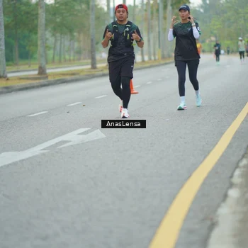 Runner Photo 8212066