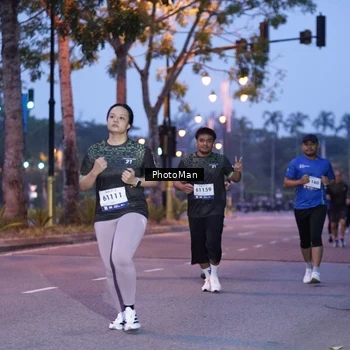 Runner Photo 8212069